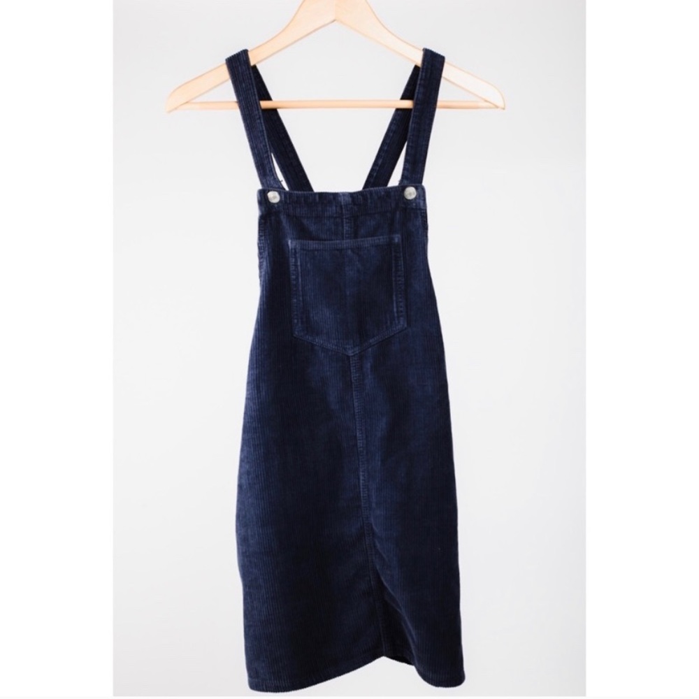 TOPSHOP Navy blue corduroy overall dress